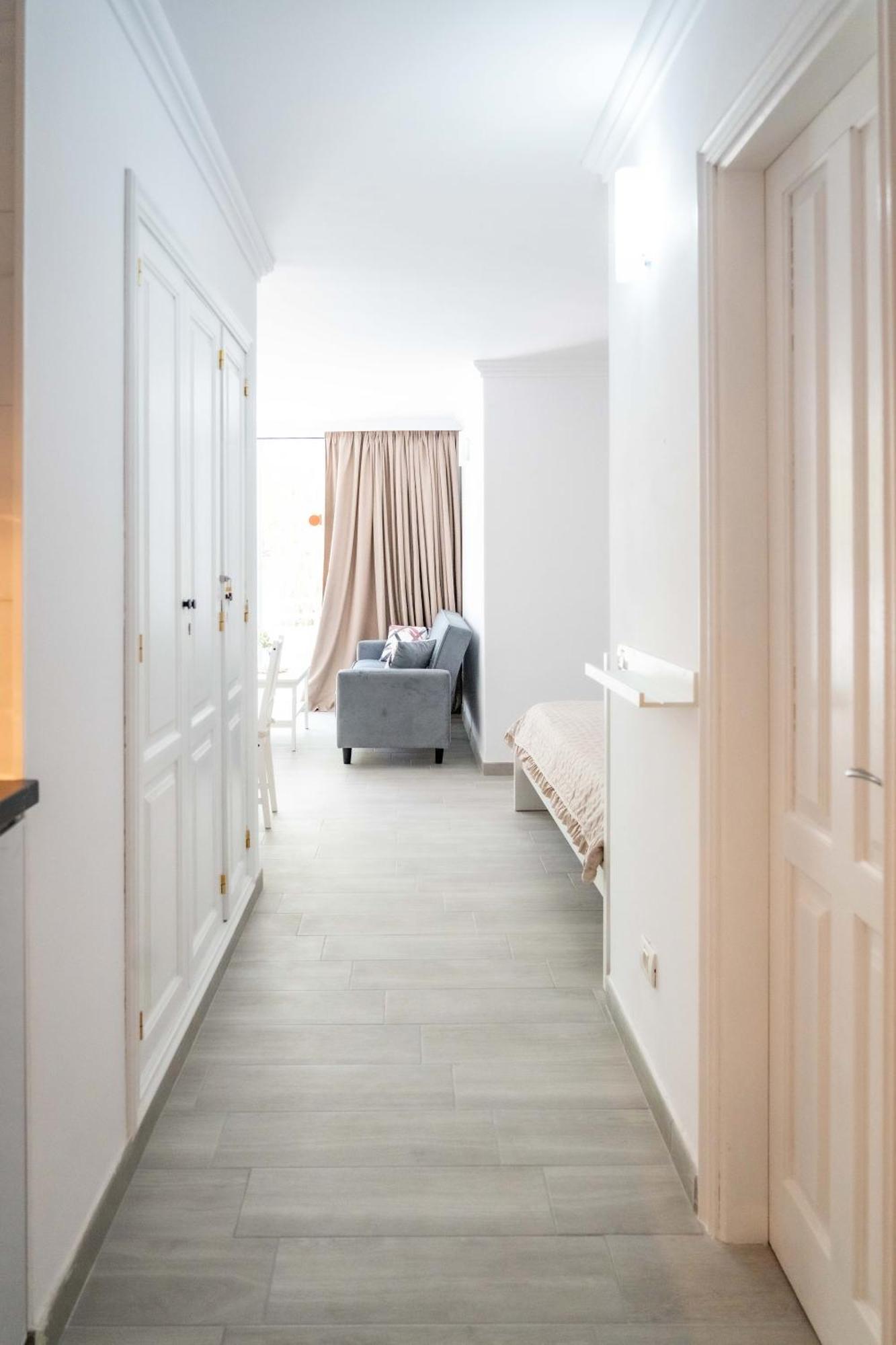Retreat Oasis Studio Apartment San Miguel de Abona Luaran gambar