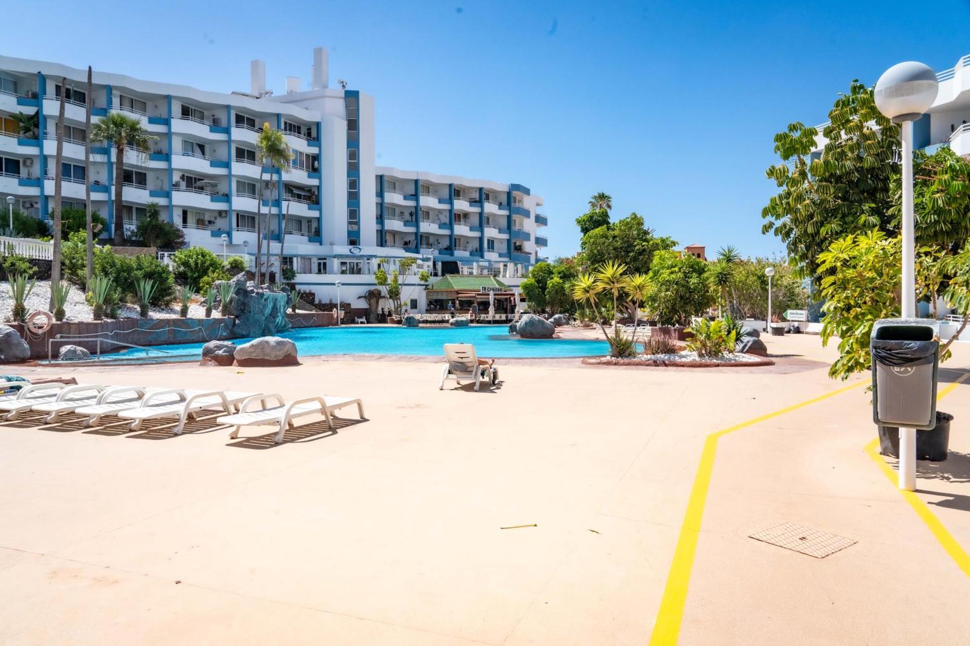 Retreat Oasis Studio Apartment San Miguel de Abona Luaran gambar